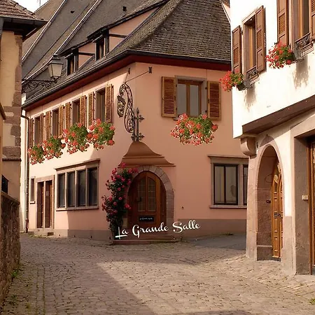 A La Maison De Marie
